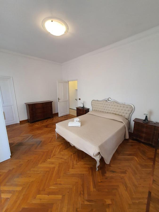 Villa Arcobaleno Rondo Garibaldi 圣雷默 外观 照片