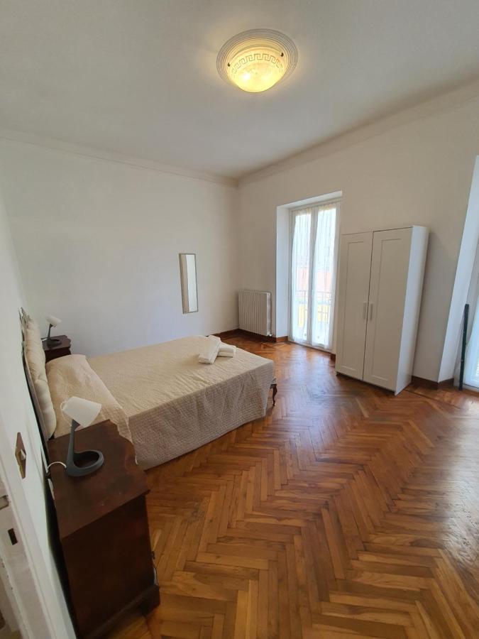 Villa Arcobaleno Rondo Garibaldi 圣雷默 外观 照片