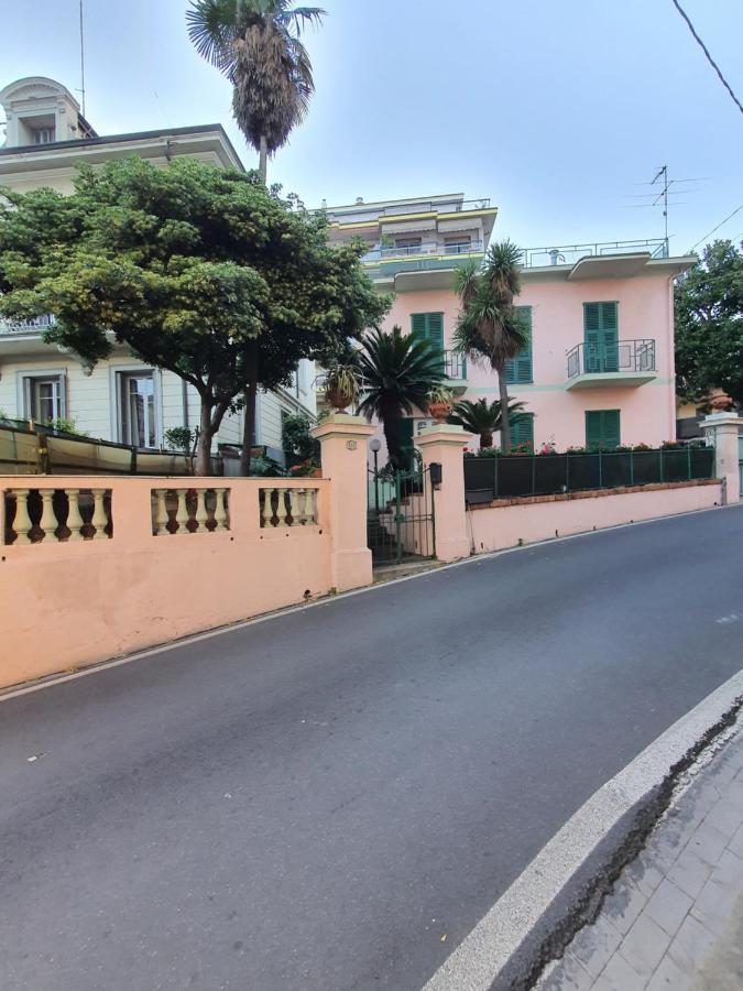Villa Arcobaleno Rondo Garibaldi 圣雷默 外观 照片