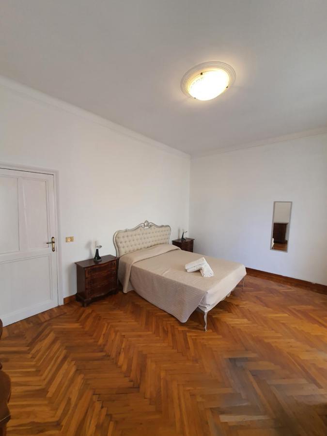 Villa Arcobaleno Rondo Garibaldi 圣雷默 外观 照片