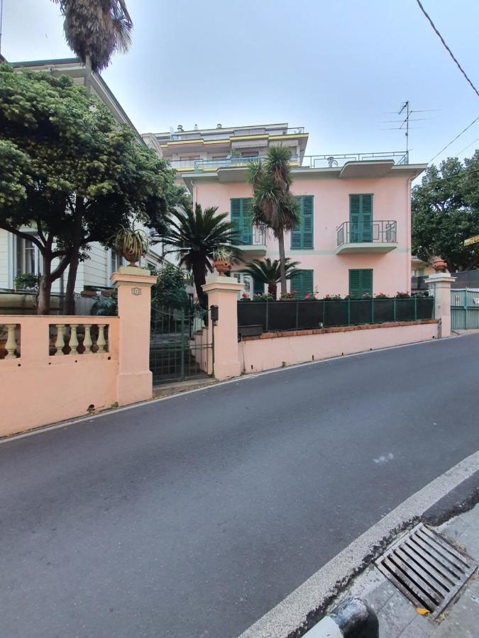 Villa Arcobaleno Rondo Garibaldi 圣雷默 外观 照片